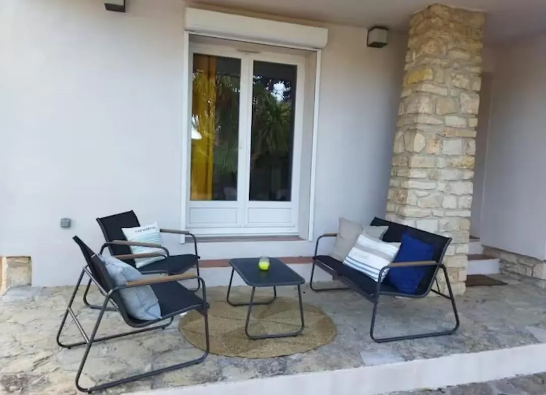 Bougainvilliers Apartment Hyeres
